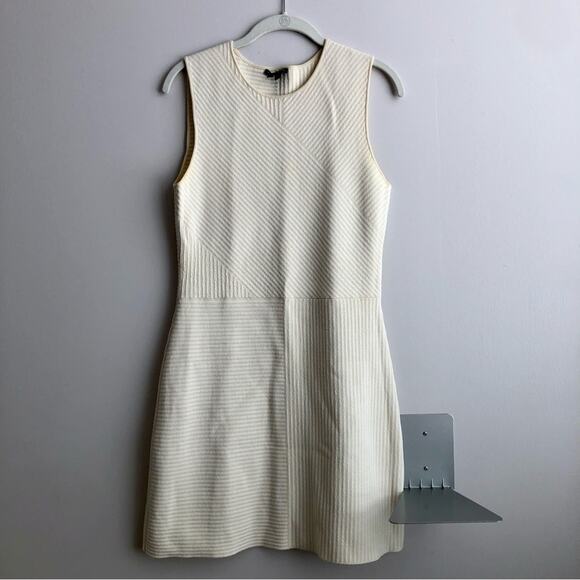 THEORY Irelia Geometic-Knit Sleeveless Ivory White Dress Women's Size M - Picture 4 of 11